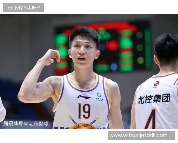 刘晓宇的成长之路：从篮球新星到职业生涯的辉煌历程与挑战